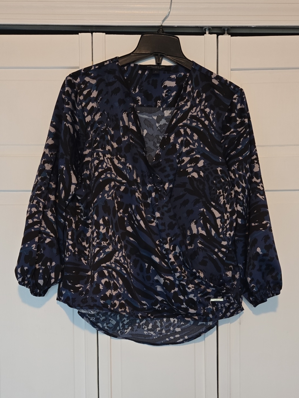 Women’s Navy Abstract Print Wrap Blouse